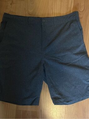 Goodfellow & Co Men’s Slim-Fit Chino Shorts – Gray, Size 38